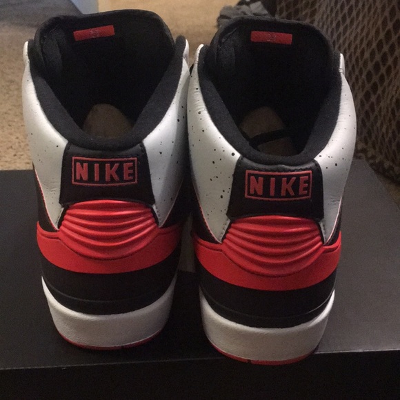 Air Jordan 2 retro - Picture 2 of 3